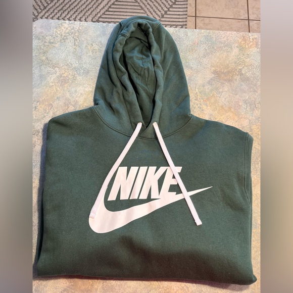 Nike Green Men's Hooded Sweatshirt - Picture 4 of 5